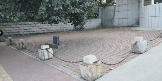 石墩2.jpg
